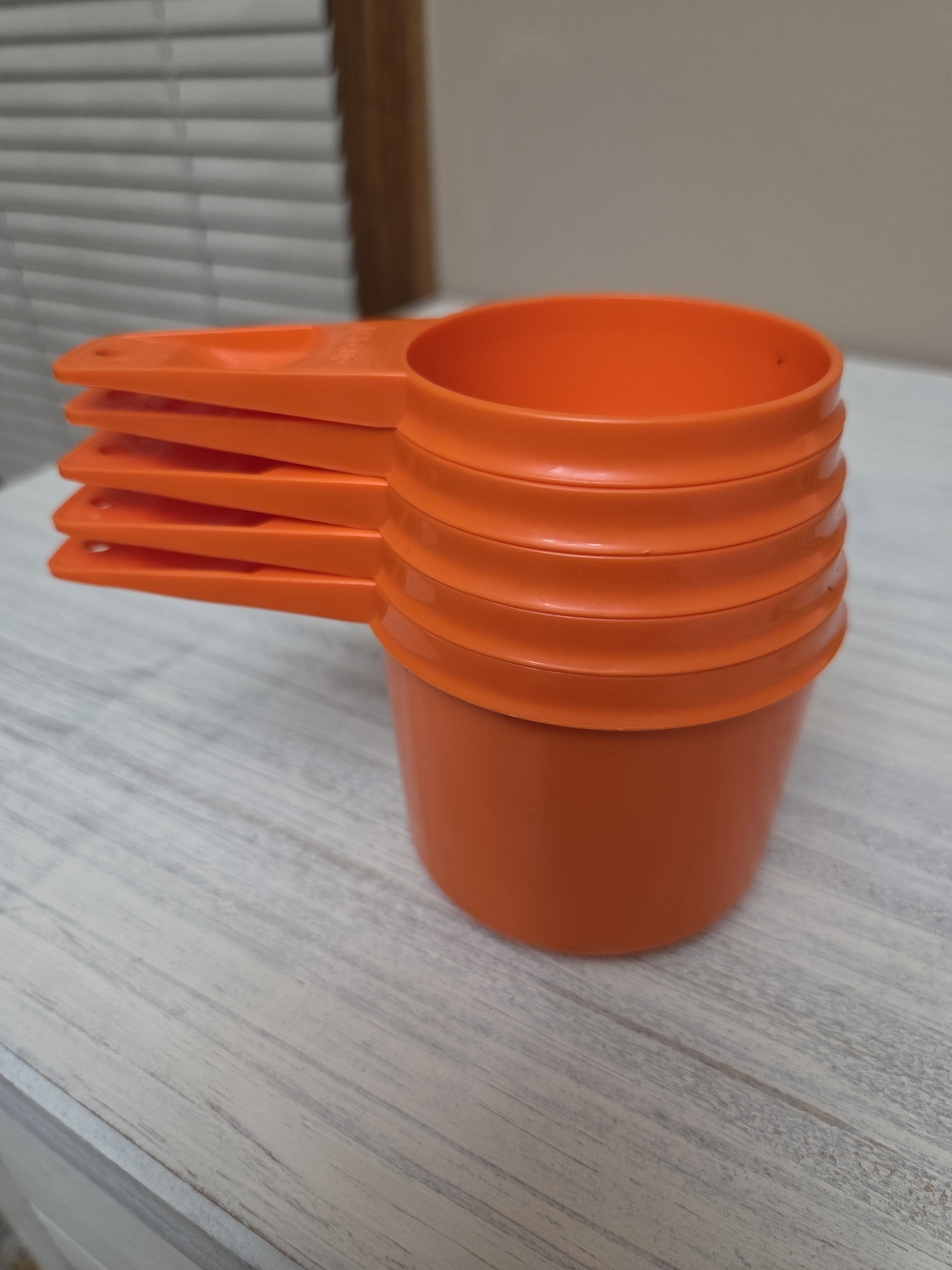 Tupperware Vintage Orange Plastic Measuring Cups - Set of 5 Retro